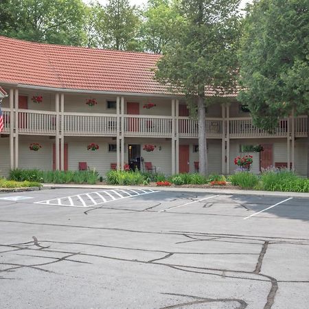Ridges Inn & Suites Baileys Harbor Kültér fotó