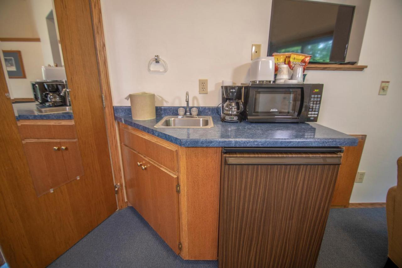 Ridges Inn & Suites Baileys Harbor Kültér fotó