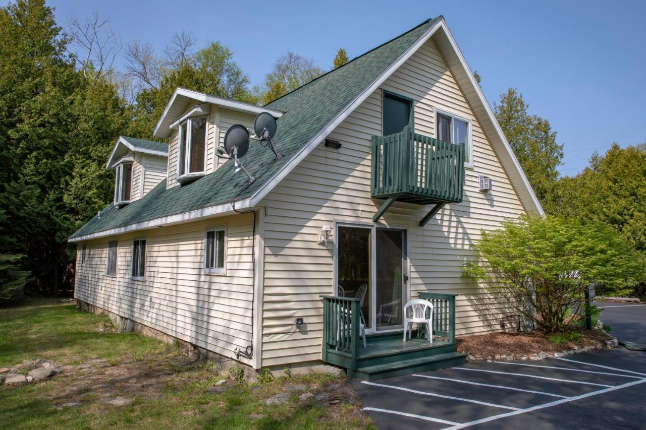 Ridges Inn & Suites Baileys Harbor Kültér fotó